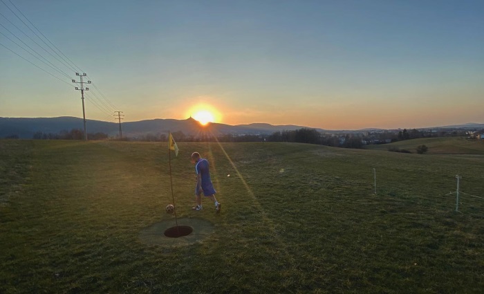 <p>otevíráme 8.4. a to vždy od 10:00 do 19:00</p>